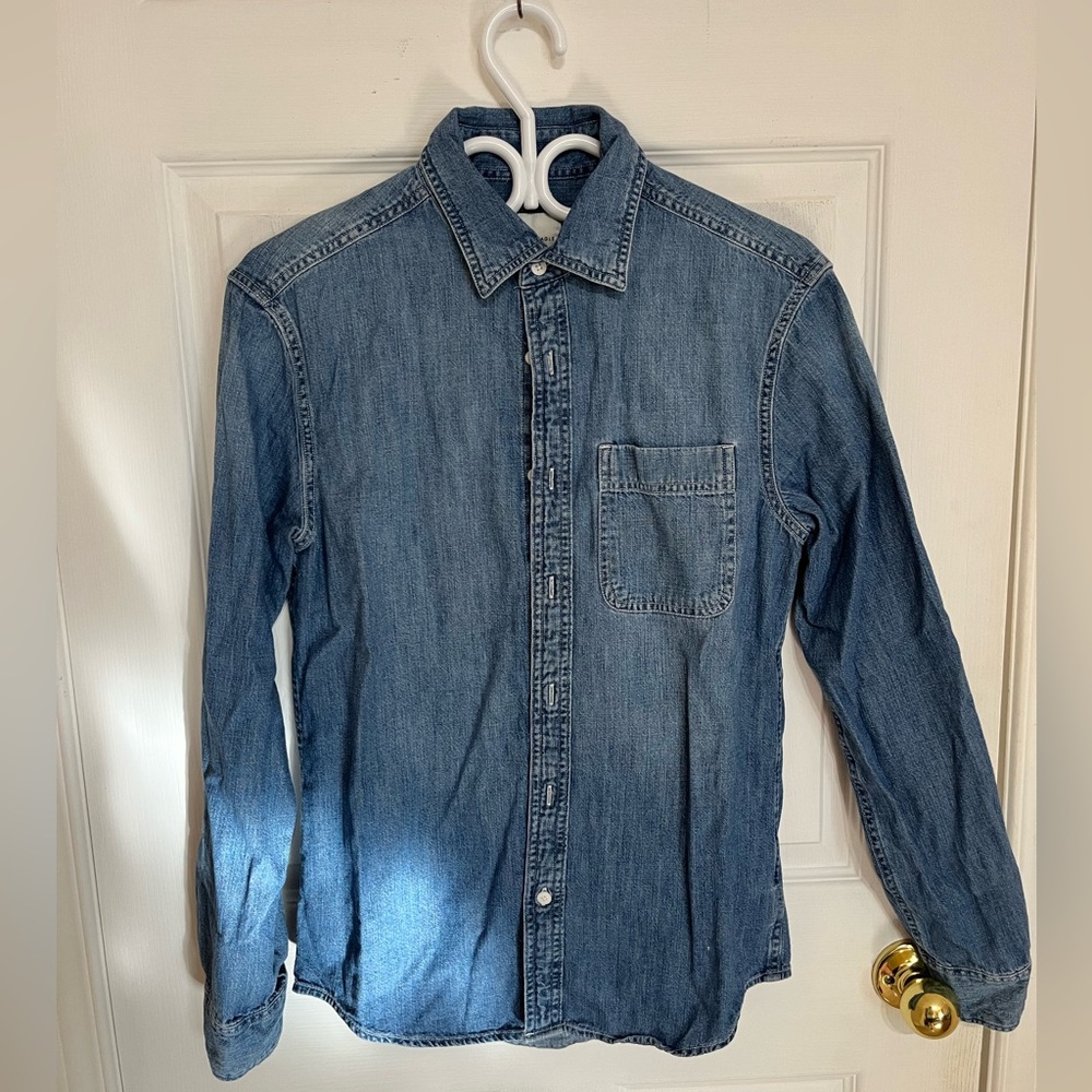 American Eagle Denim Long Sleeve Shirt